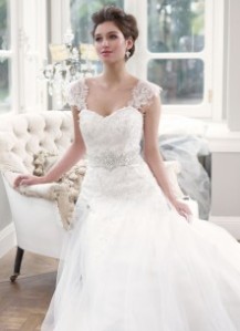 M1305L_Wedding_Dress_cap_sleeves-1__39626.1357108082.285.305